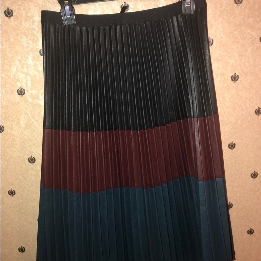 BCBG Pleated Leather Mid-skirt [NWT]